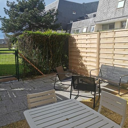 Appartement Acces Direct A La Plage Bernieres-sur-Mer Exterior photo