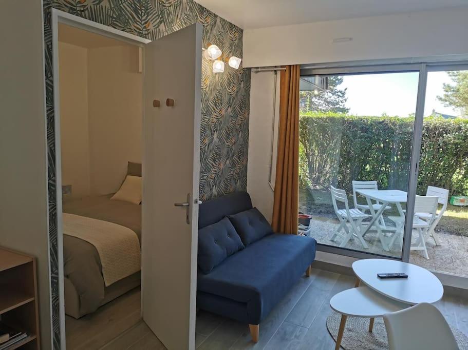 Appartement Acces Direct A La Plage Bernieres-sur-Mer Exterior photo